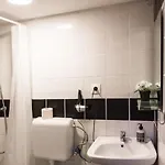 Budget Lofts Apartamento *