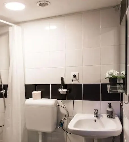 Budget Lofts Lägenhet *