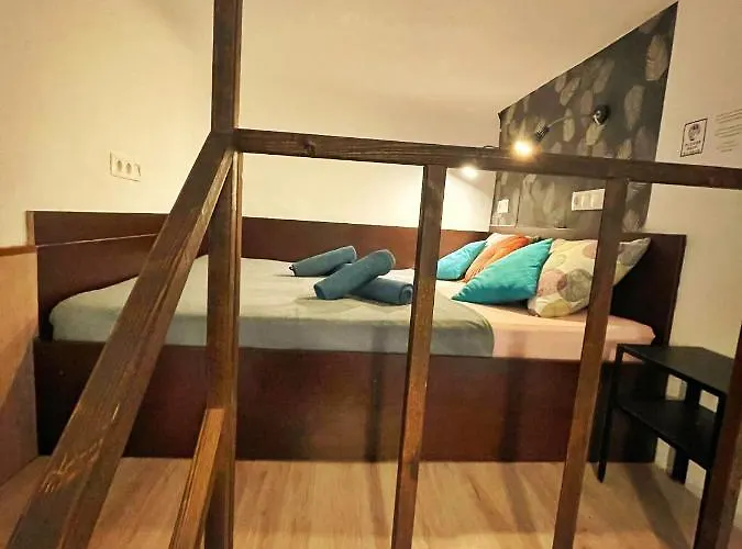 Lägenhet Budget Lofts