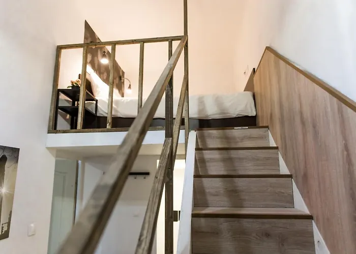 Budget Lofts Lägenhet *