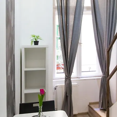 Appartement Budget Lofts