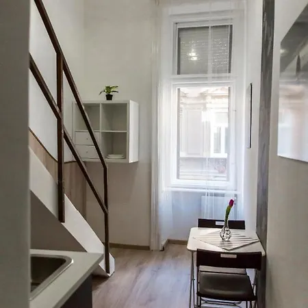 公寓 Budget Lofts