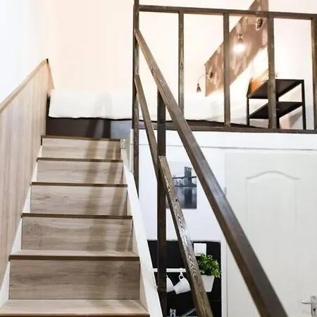 Central Budget Lofts Lägenhet *
