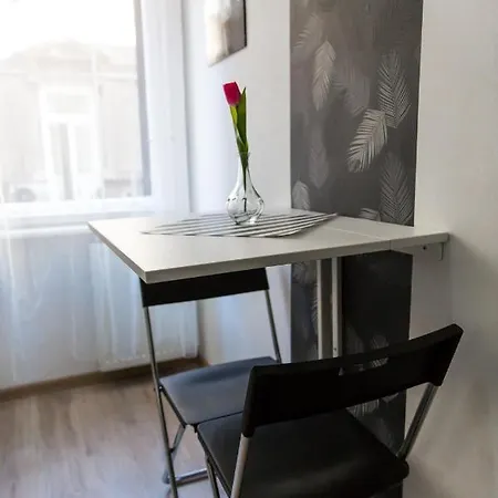 Budget Lofts *