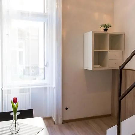 Lägenhet Central Budget Lofts
